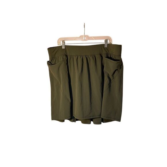 Livi Woman’s Active Athletic Army Green Pleated Skort Pickleball Size 22/24 - Picture 2 of 6